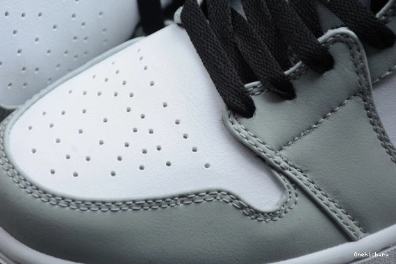 Mid Smoke Jordan NewStyle 125 554724-092 Grey Light 554724-092 1 0606
